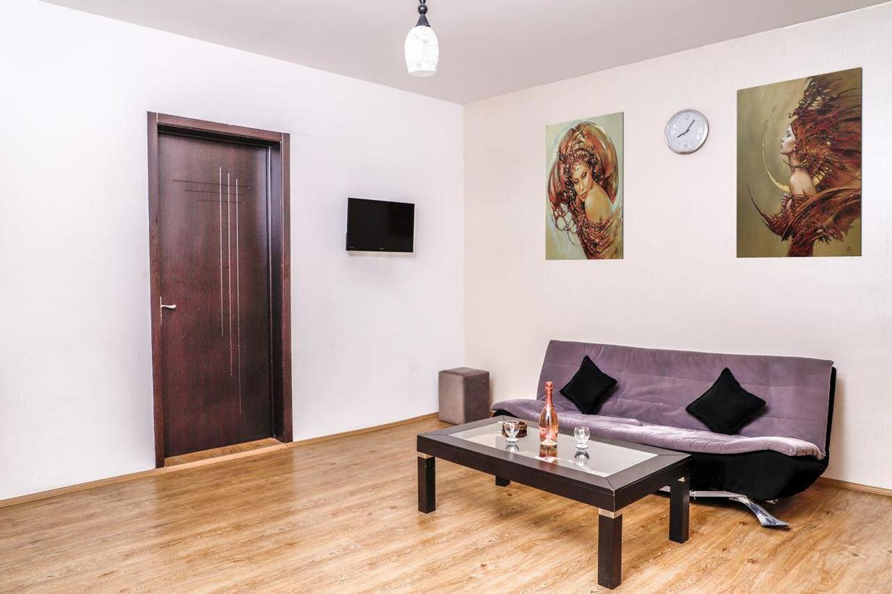 Hotel Monaco Tbilisi ภายนอก รูปภาพ