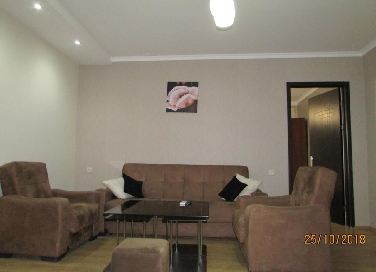 Hotel Monaco Tbilisi ภายนอก รูปภาพ