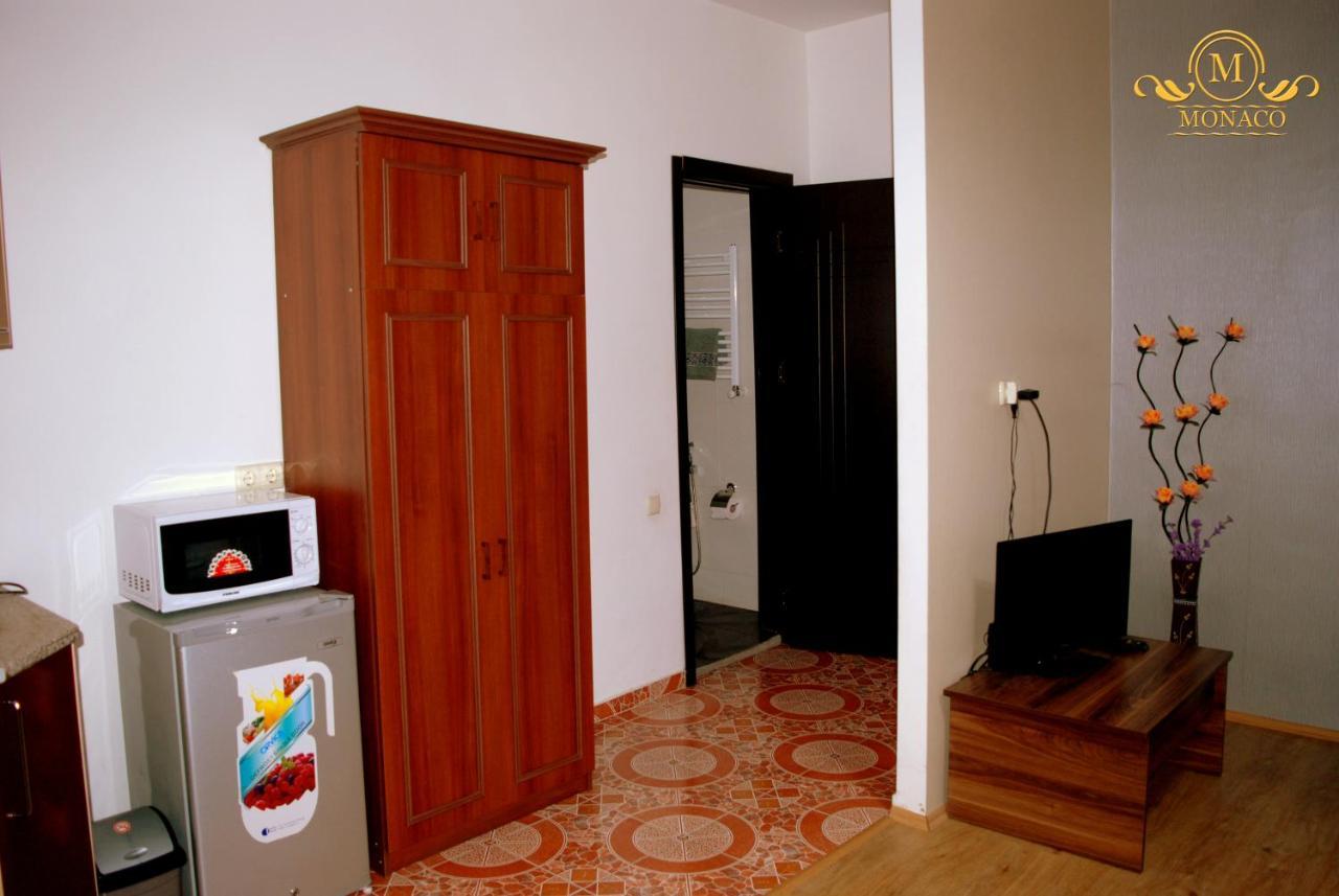 Hotel Monaco Tbilisi ภายนอก รูปภาพ