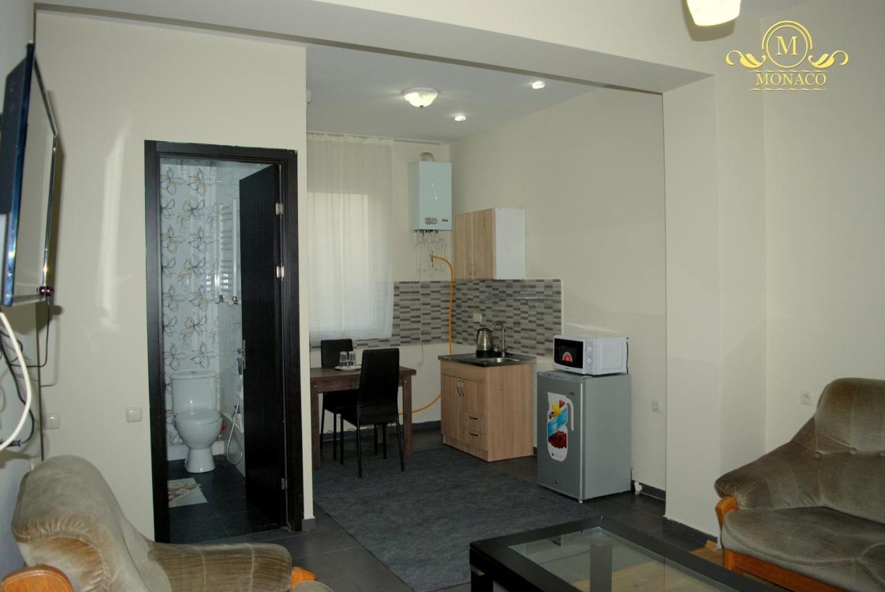 Hotel Monaco Tbilisi ภายนอก รูปภาพ