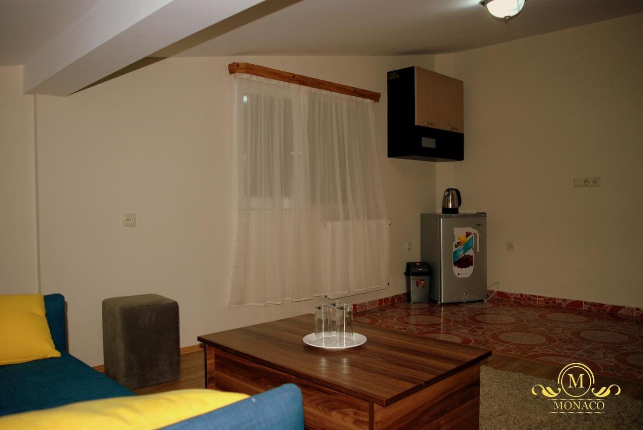 Hotel Monaco Tbilisi ภายนอก รูปภาพ