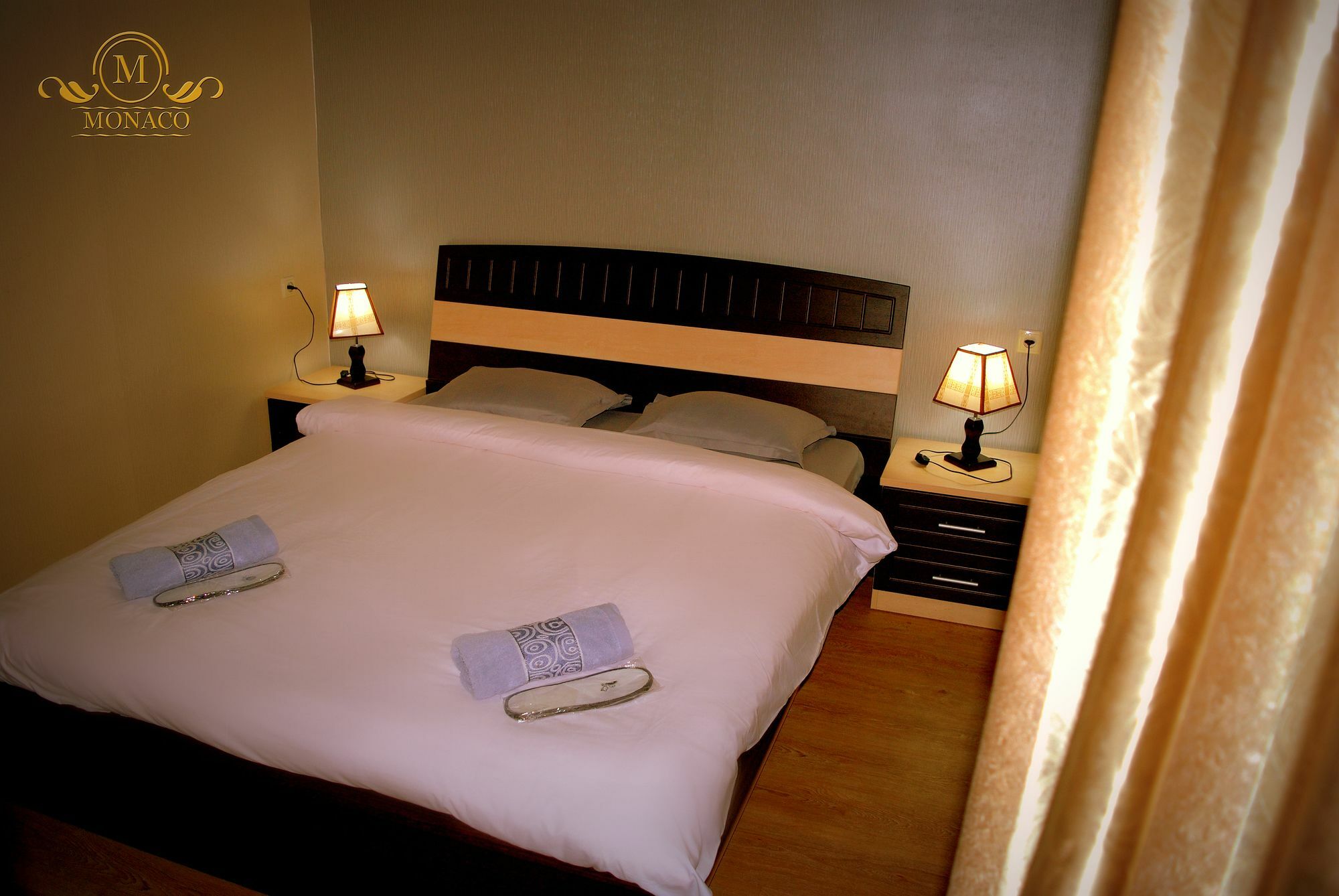 Hotel Monaco Tbilisi ภายนอก รูปภาพ